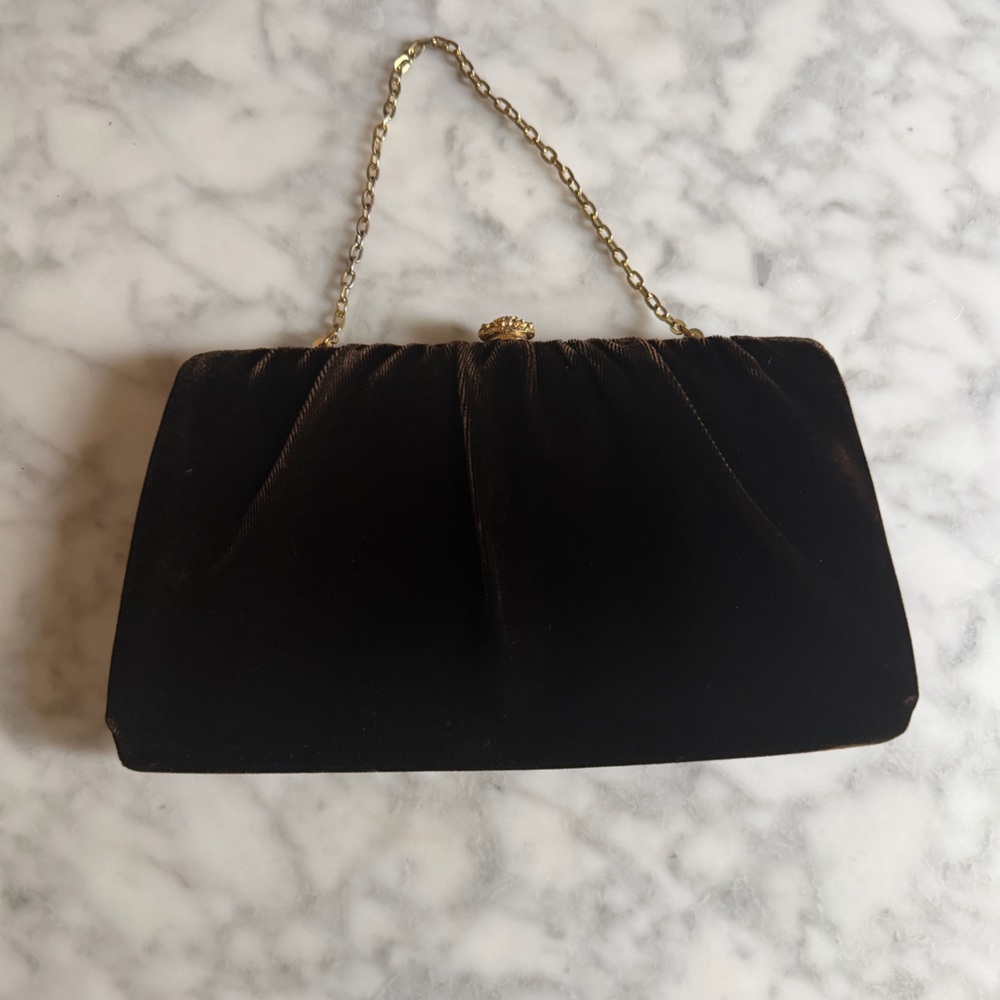 Elegant Vintage Chocolate Brown Velvet Evening Clutch with Gold Chain Dainty - Picture 4 of 7